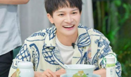 周深吃瓜娱乐圈,吃瓜群众背后的故事